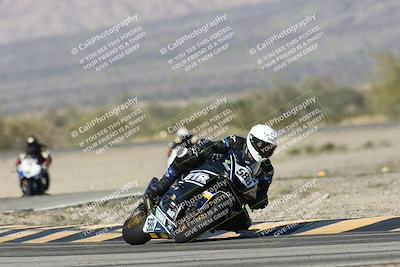 media/Dec-06-2025-CVMA (Sat) [[4a896cc04c]]/Race 4-Formula Middleweight/